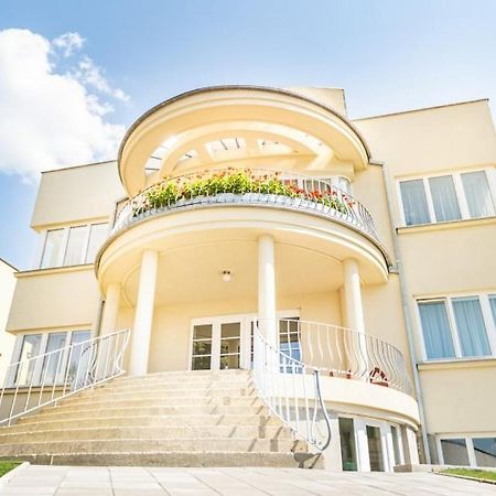 Vila Eva Luhačovice Exteriör bild